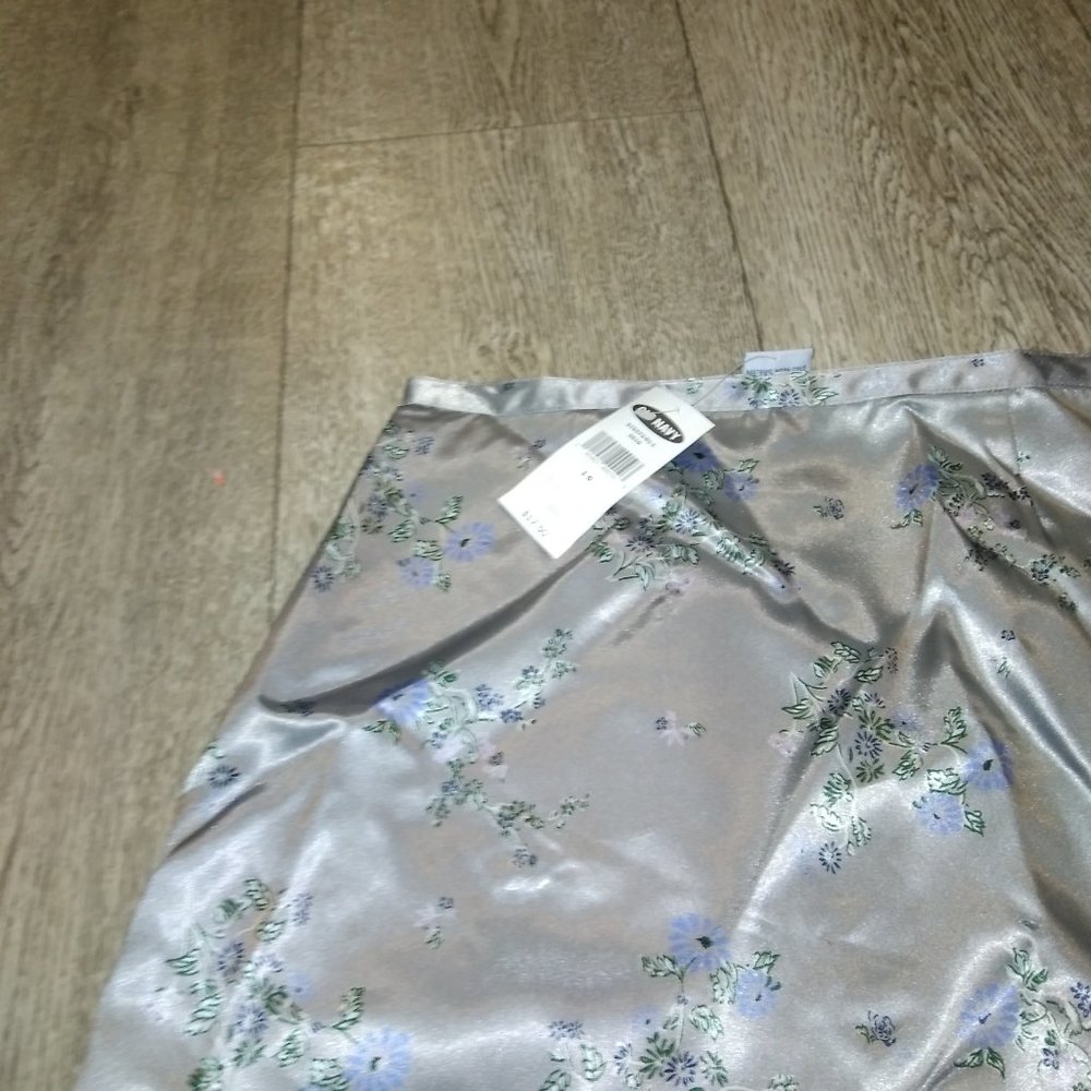 Old Navy skirt
